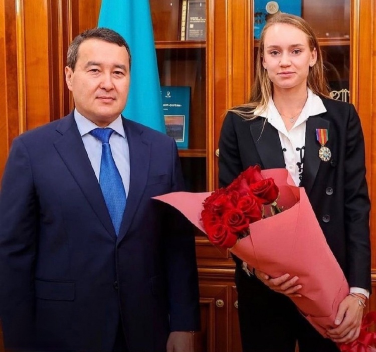 他们的表现 他们的表现